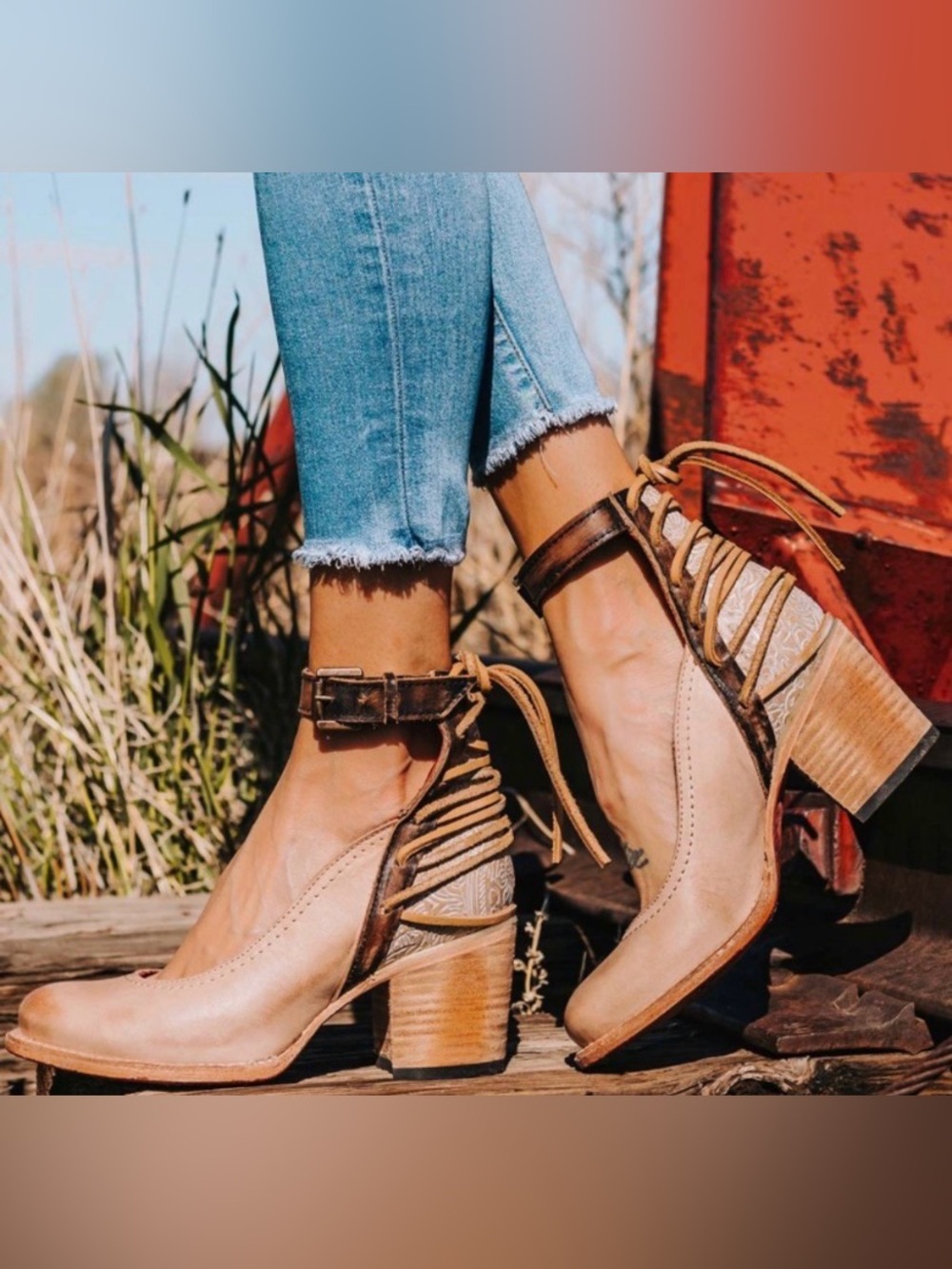 NIB Freebird Raeanne Taupe Multi | Size 8